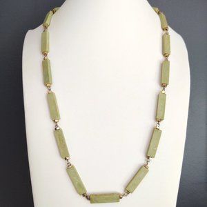 Green rectangular beaded necklace w/gold accents